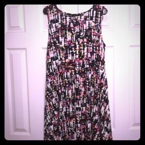 Apt 9- price negotiable